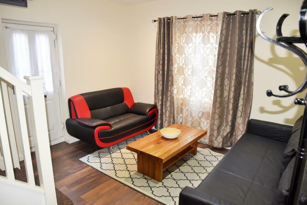 Luxury Duplex Apartment Bedford Exterior photo